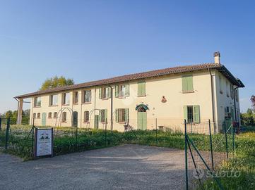 COMPLESSO A CASTENASO