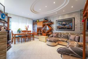 TRILOCALE CON BOX E CANTINA