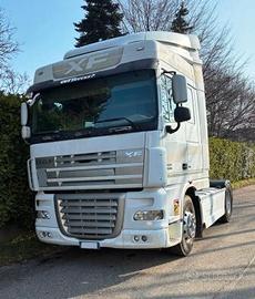DAF XF 105.460 + Ralla Atta al traino