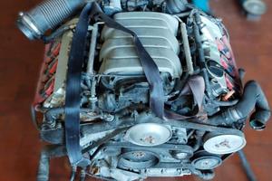 MOTORE AUDI A6 2.4 V6
