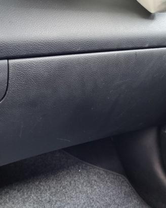 Cassetto portaoggetti HYUNDAI I30 del 2015