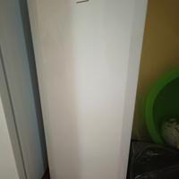 congelatore verticale beko