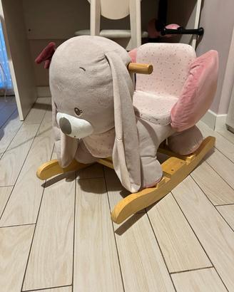 Coniglietto dondolo per bambini 