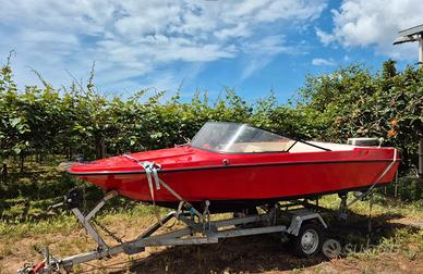 Imbarcazione FIART Mare 4,40 m - Motore Johnson +