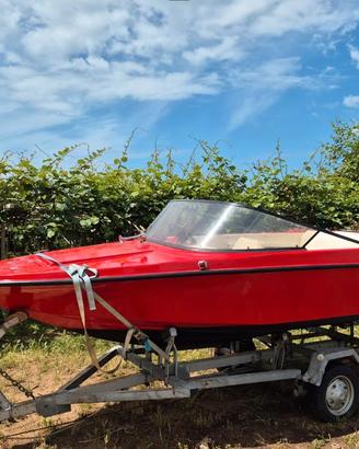 Imbarcazione FIART Mare 4,40 m - Motore Johnson +