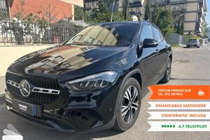 MERCEDES GLA (H247) GLA 200 d Automati...