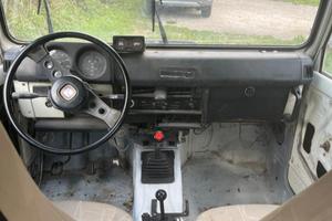 Suzuki sj410