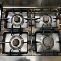 Cucina 4 fuochi