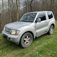 Pajero 3200 DID GLS Valuto anche permute