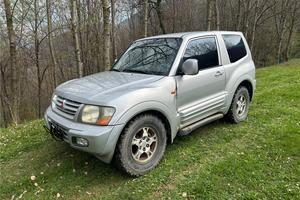 Pajero 3200 DID GLS Valuto anche permute