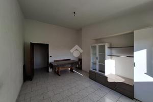 4 LOCALI A CASTEL BOLOGNESE