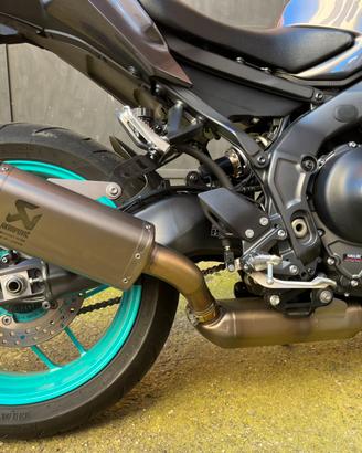 Mt 09 akrapovic