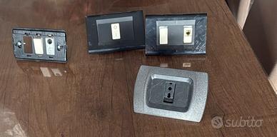 Supporti da incastro, BITICINO serie magic