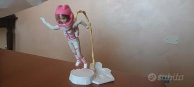Barbie astronauta Kinder gran sorpresa 2021