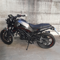 Moto benelli naked 125