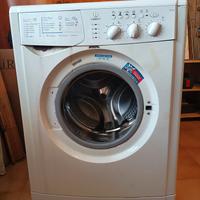 lavatrice Indesit 