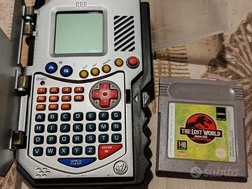 Gioco Gambe boy Jurassic Park e DINO-DEX