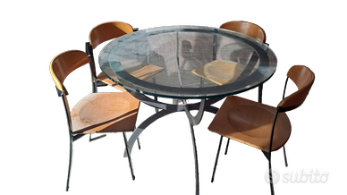 Set Tavolo Rotondo in Vetro e Metallo + 4 Sedie