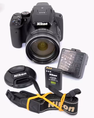 37745 Nikon Coolpix P900