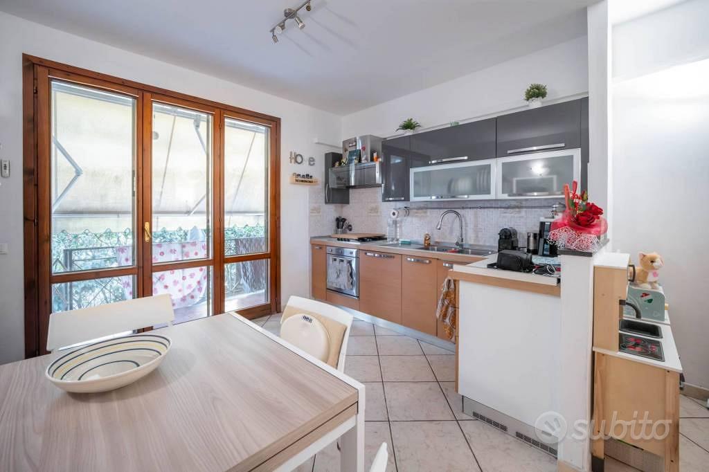 Appartamento – Campi Bisenzio, Villa Flori - Altro