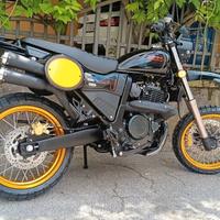 PROMO SCRAMBLER SWM SILVER VASE 650cc BLACK-TASSO 