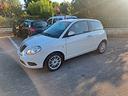 lancia-ypsilon-1-2-oro