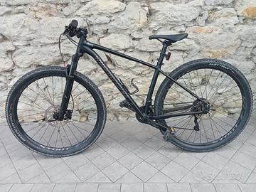 Mountain bike Specialized