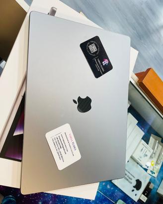 MacBook Pro16 2023 M2Pro 16pollici 512-16GB usato