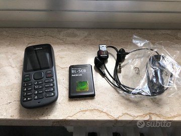 N 2 Nokia Cellulari con tasti