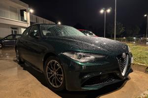 Alfaromeo Giulia 2.2 TDI 160CV Automatic