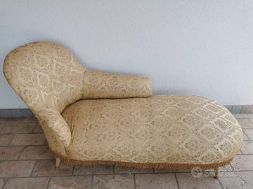 DIVANO CHAISE LONGUE OTTOMANA