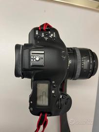 FOTOCAMERA CANON EOS 1DS MARK II +ZAINO TROLLEY