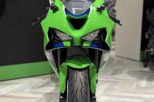 Kawasaki ninjia 636 r my 26