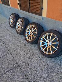 Gomme estive con dischi  in lega Audi 235/45ZR17