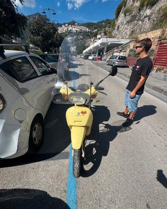 Piaggio Free