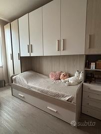 Letto a due posti con letto estraibile