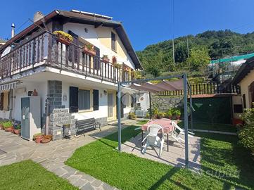 CASA SEMINDIPENDENTE A RONCO SCRIVIA