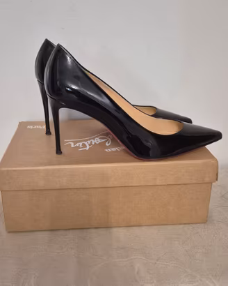 Christian Louboutin So Kate