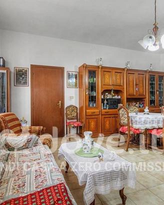 Appartamento di 164 m² con 3 locali e box auto a V