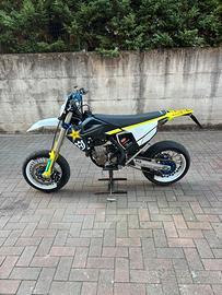 Husqvarna fc 450 rockstar edition