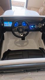 auto Mercedes bimbo 2 Posti