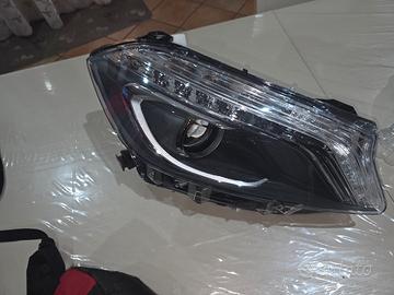 faro a led mercedes classe A 2014 lato destro