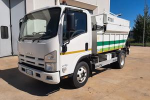 costipatore Rossi da 7 mc su Isuzu 75