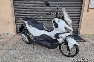 SYM ADX 125 ABS TCS E5+ Bianco - PROMO