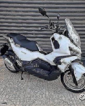 SYM ADX 125 ABS TCS E5+ Bianco - PROMO