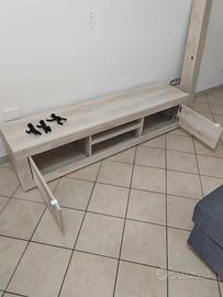 nuova parete attrezzata con mensola 