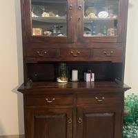 Credenza con vetrina