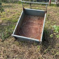 Carrello per motocoltivatore