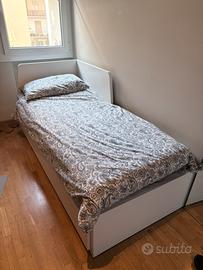 Letto/divano Ikea Flekke /2 cassetti/2 materassi
