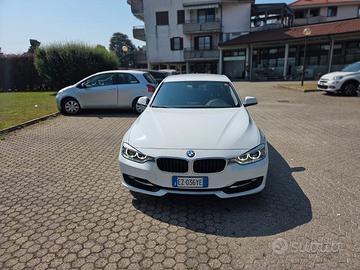 Bmw 318d sport berlina